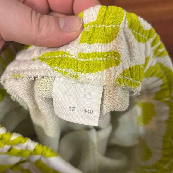 Zara Girls Neon Zebra Terry Cloth Sweat Shorts 10 - Picture 2 of 4
